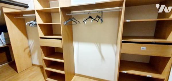 DOUCHY LES MINES Maison et entrepôt