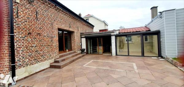 DOUCHY LES MINES Maison et entrepôt