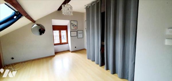 DOUCHY LES MINES Maison et entrepôt