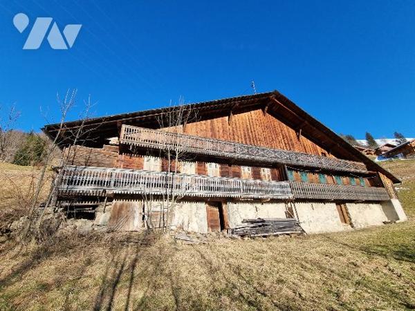 SOUS OFFRE Ferme mitoyenne à rénover Abondance