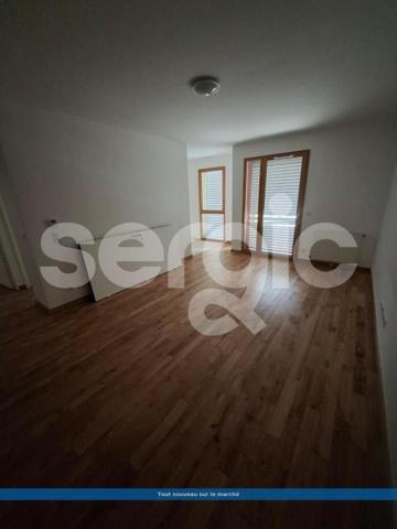 Location 3 Pieces 76 91100 Corbeil Essonnes 67 0072 01 0010