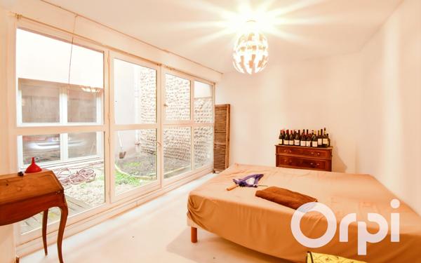 Maison à vendre    7 pièces •  Valence