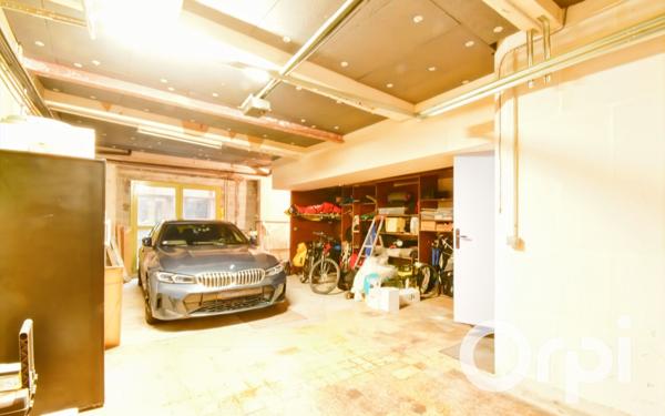 Maison à vendre    7 pièces •  Valence