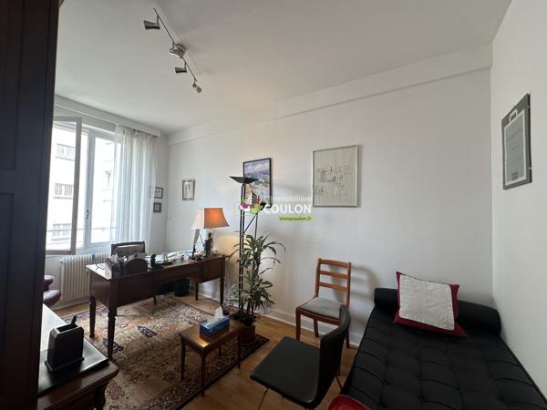 Local professionnel en location à Clermont-Ferrand Quartier Jaude/Banque De France