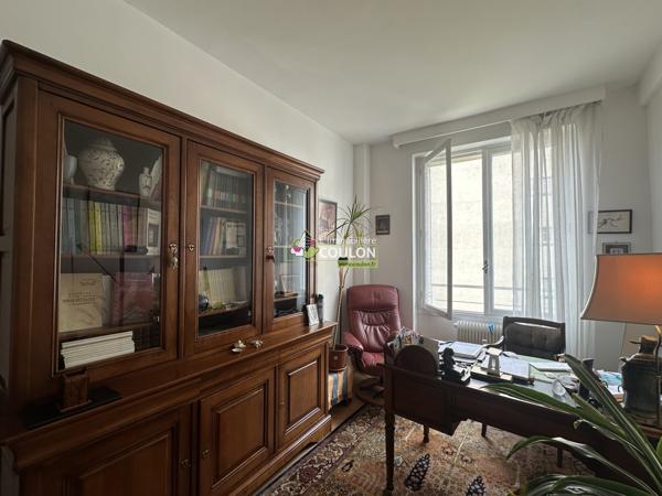 Local professionnel en location à Clermont-Ferrand Quartier Jaude/Banque De France