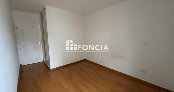 Location Appartement 4 pièces 77.7 m² - Reims 51100
