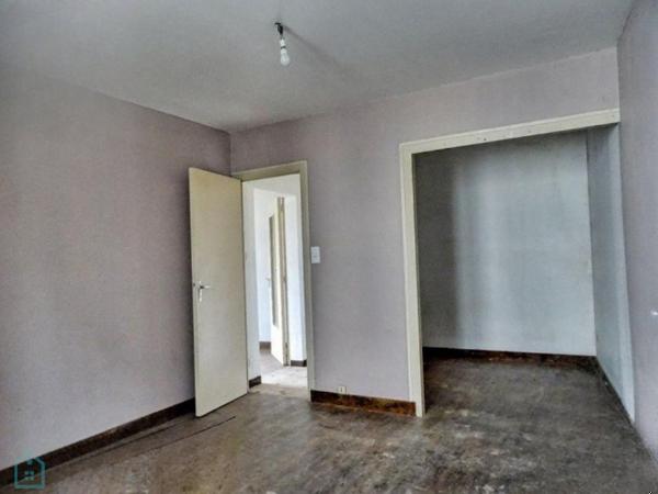 Immeuble de rapport pour location etudiante ou gite