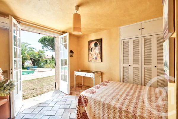 Maison à vendre  9 pièces - 281,26 m 2   NICE  - 06