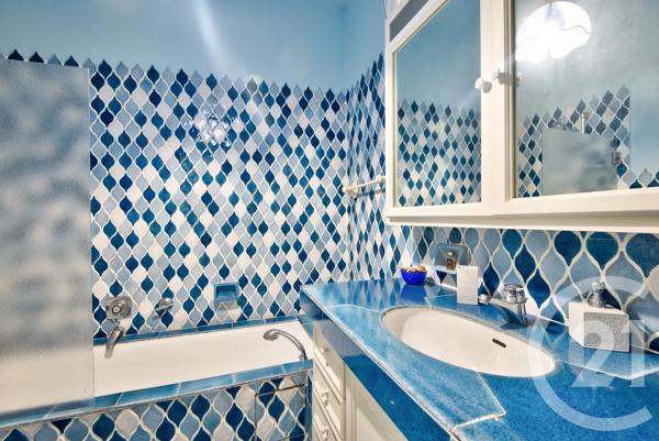 Maison à vendre  9 pièces - 281,26 m 2   NICE  - 06