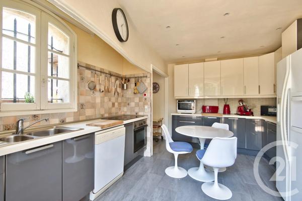 Maison à vendre  9 pièces - 281,26 m 2   NICE  - 06