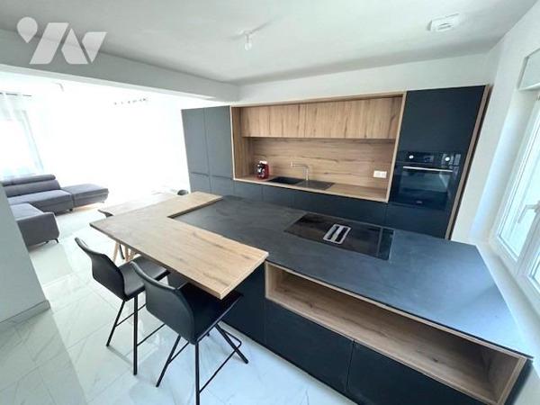 LA TRINITÉ-PLOUZANÉ - Maison rénovée - 5 chambres - 3 sde - sous-sol