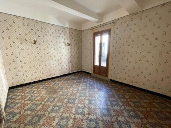 MAISON VIGNERONNE EN PIERRES 106 M² HABITABLES 2 GARAGES 58 ET 45 M² +57 M² GRENIER  AMENAGEABLE