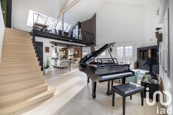 Maison 7 pièces de 210 m² à Thionville (57100)