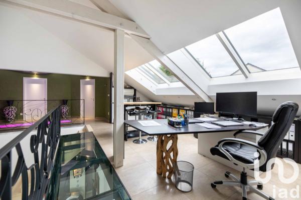 Maison 7 pièces de 210 m² à Thionville (57100)