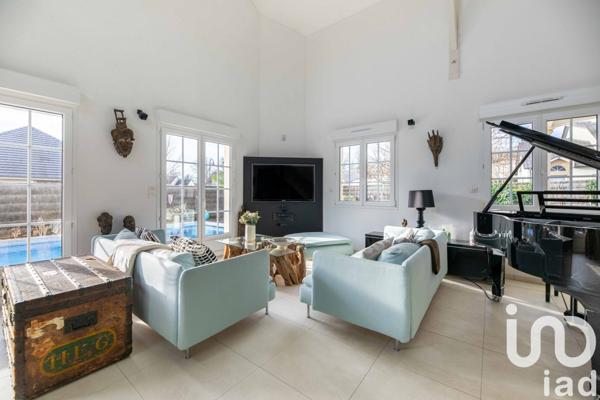 Maison 7 pièces de 210 m² à Thionville (57100)