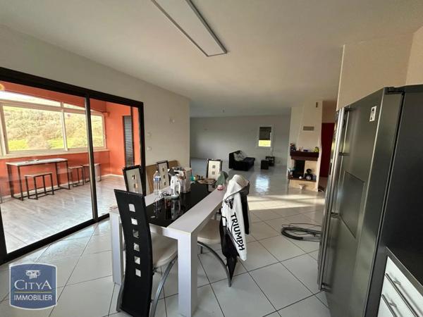 Maison à louer 4 pièces 120.58m²