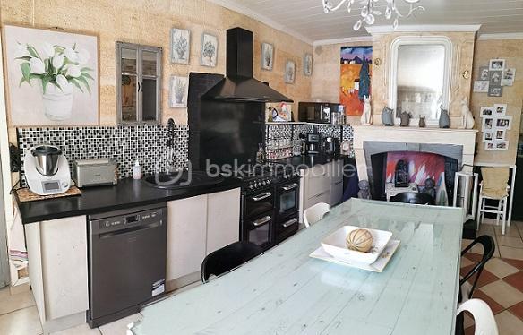 Corps de ferme de 257 m²