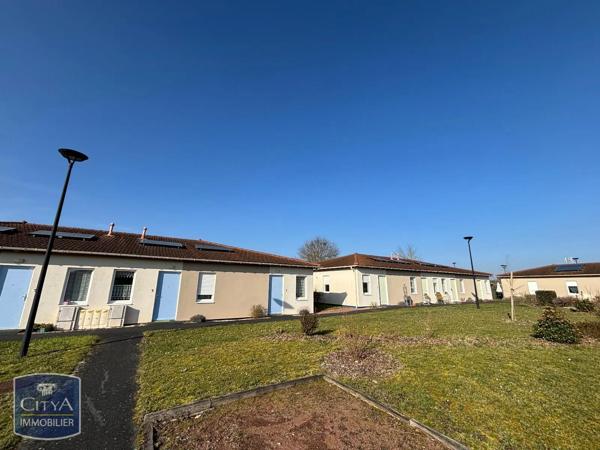 Appartement à louer 3 pièces 54m² Vatan (36150)