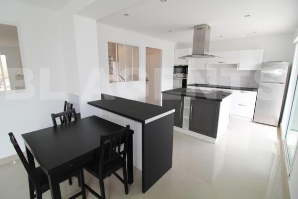 Charmante maison familiale 170m² environ 6 chambres terrain de 420m²