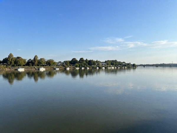 T1 bis lumineux en excellent état – Vue Adour et proximité immédiate du centre-ville