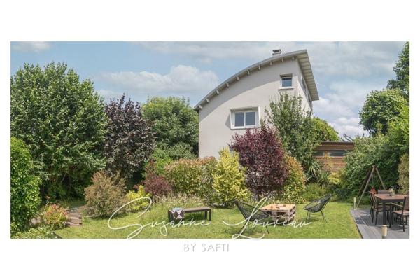 Un duplex avec jardin privatif qui ne cherche pas à se faire remarquer, mais qu’on n’oublie pas