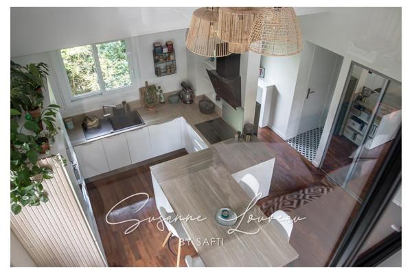 Un duplex avec jardin privatif qui ne cherche pas à se faire remarquer, mais qu’on n’oublie pas