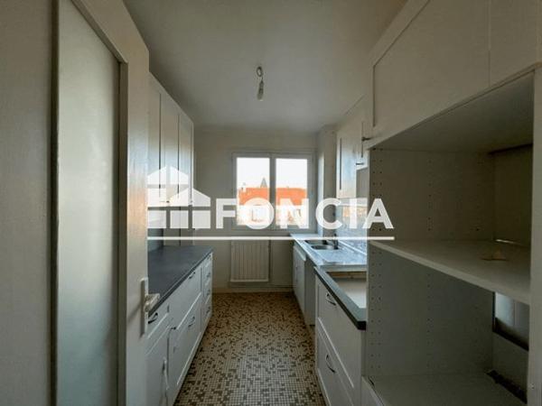 Location Appartement 3 pièces 64.1 m² - 2 BIS RUE DU GENERAL SCHMITZ Pontoise 95300