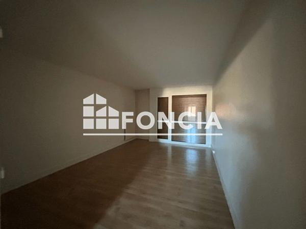 Location Appartement 3 pièces 64.1 m² - 2 BIS RUE DU GENERAL SCHMITZ Pontoise 95300