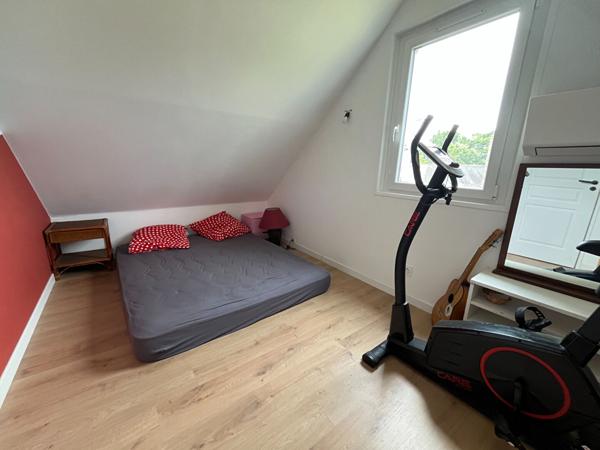 EXCLUSIVITE - Maison indépendante BRUZ environ 133m² Hors lotissement - Terrain 649m²