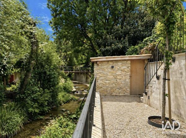 Maison à vendre 6 pièces 165 m² Aix-en-Provence