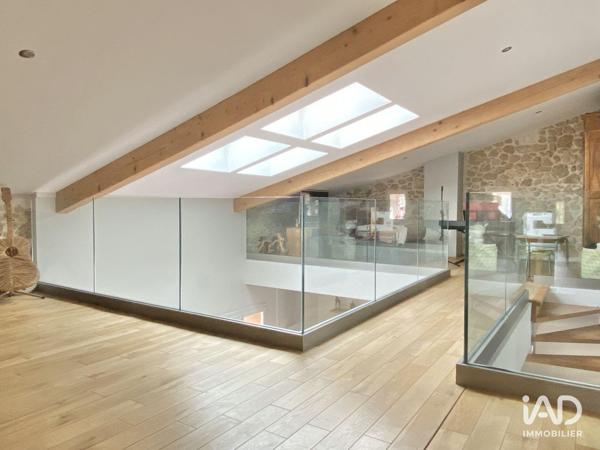 Maison à vendre 6 pièces 165 m² Aix-en-Provence
