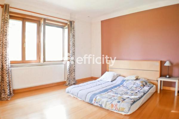 Maison 6 pièces - 186 m²