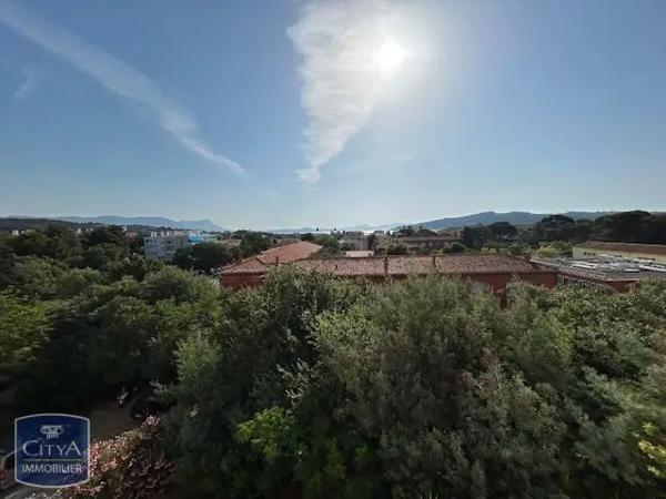 Location appartement 3 pièces de 76.49m²
