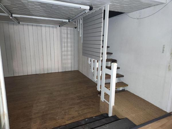 Local mixte (Pro/Hab) à vendre à Bar-sur-Aube dans l'Aube (10200), ref : 10379/623   
Calme