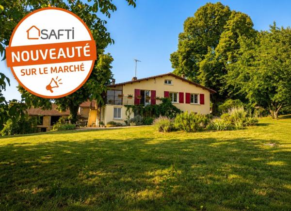 Maison à rénover avec dépendances et vue Panoramique sur la vallée