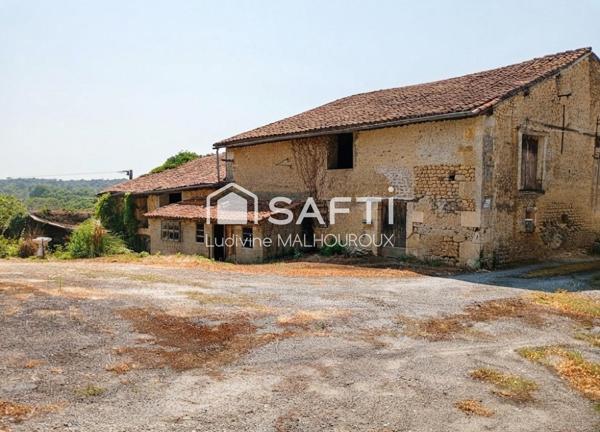 Maison à rénover avec dépendances et vue Panoramique sur la vallée