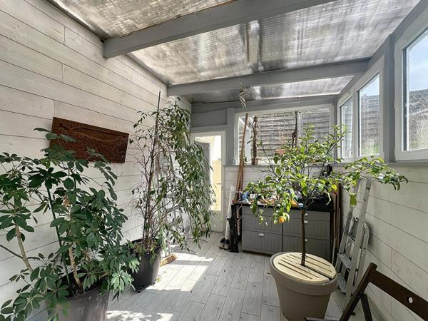 Maison Gouvernes 6 pièce(s) 163 m2