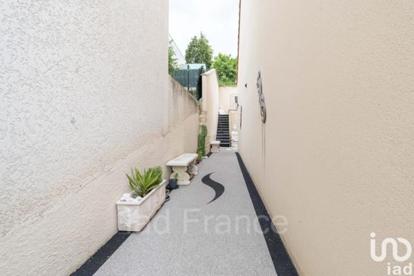Maison à vendre 8 pièces 164 m² Bonnières-sur-Seine