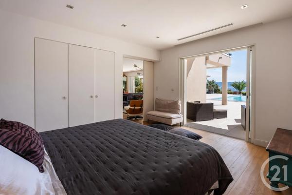 Maison à vendre  8 pièces - 340,10 m 2   AJACCIO  - 201