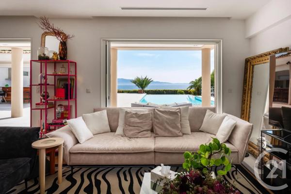 Maison à vendre  8 pièces - 340,10 m 2   AJACCIO  - 201