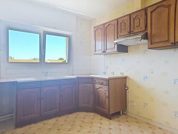 Maison 161 250 € Saintes 5 p 100 m² DPE E