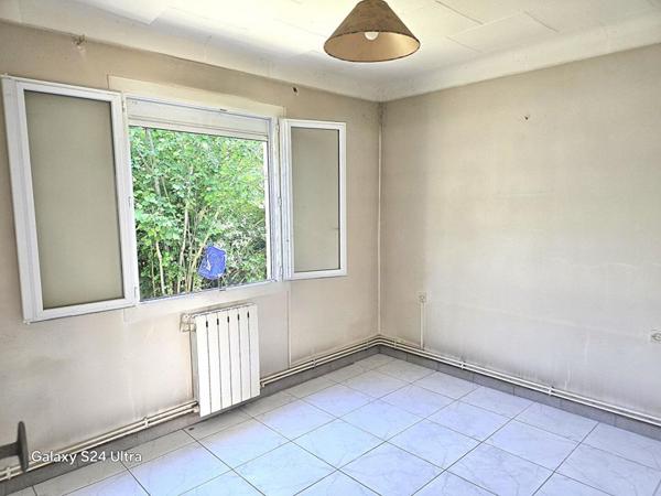 A vendre Maison 4 Pièces sur un terrain de 624m² avec possibilité de construire & division parcellaire