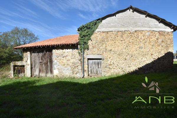 Maison de Campagne à Rénover – Bussière-Badil, Périgord Vert - Dordogne - 24360
