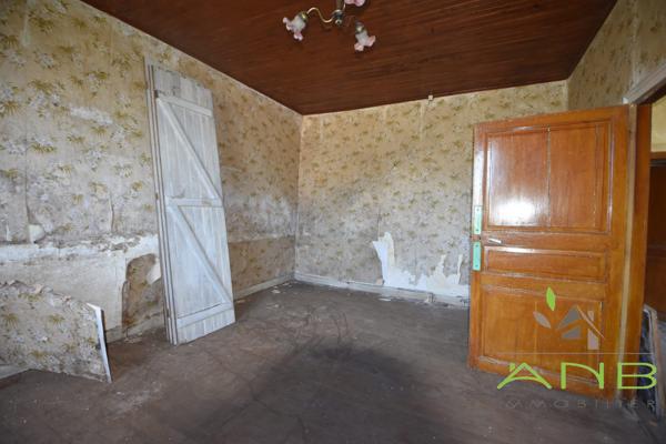 Maison de Campagne à Rénover – Bussière-Badil, Périgord Vert - Dordogne - 24360
