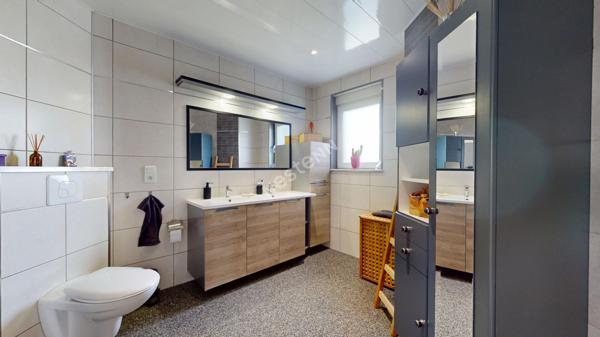 Maison plain-pied Creutzwald 5 pièce(s) 3 chambres 110 m2