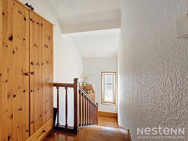 Immeuble Pompey - Cabinet médical + Duplex T4 vendu loué avec extérieur - Belle opportunité d'investissement - Monopropriété