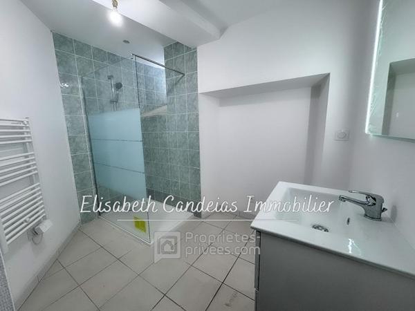 Centre Ville CAZERES - T3 de plain-pied avec extérieur privatif