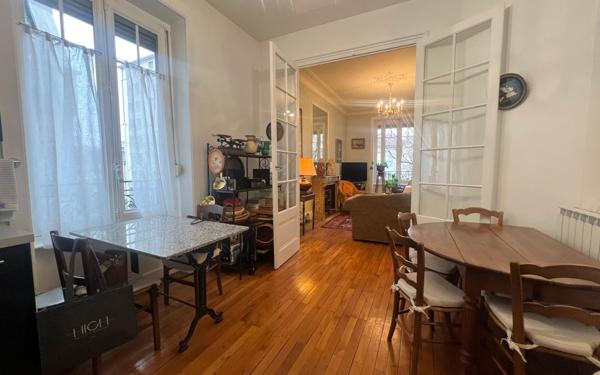 Appartement à vendre    3 pièces • 77 m2 Lyon 3