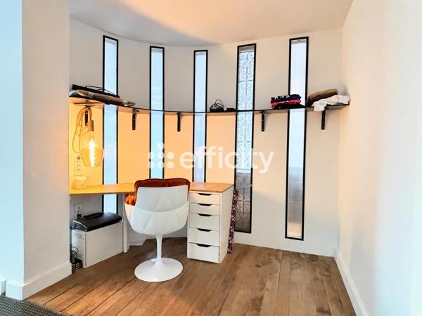 Maison
         4 pièces
        - 114 m² 649 000 € *