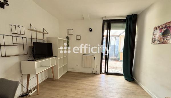 Maison
         4 pièces
        - 114 m² 649 000 € *